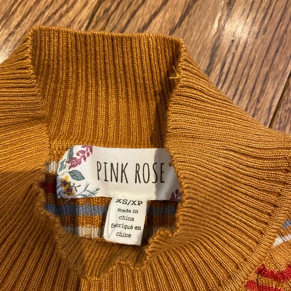 Never worn sweater top - Picture 2 of 4